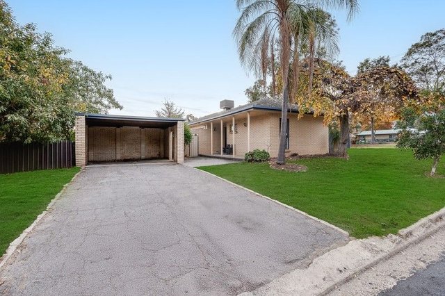 907 Pemberton Street, NSW 2640