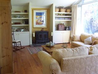 Lounge (2003-12-01)