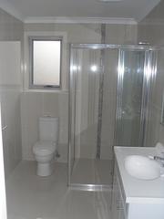 Bathroom (2013-11-20)