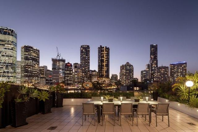 54 Mackenzie Street, QLD 4169