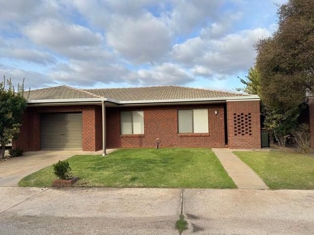 2/21 Sauvignon Street, SA 5355
