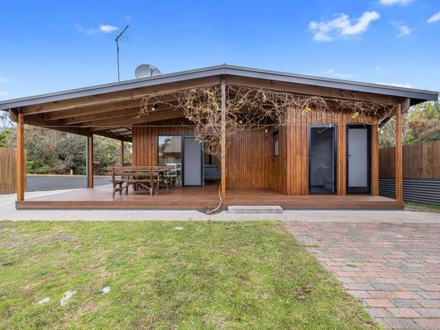 10 Roscrea Cres, VIC 3956