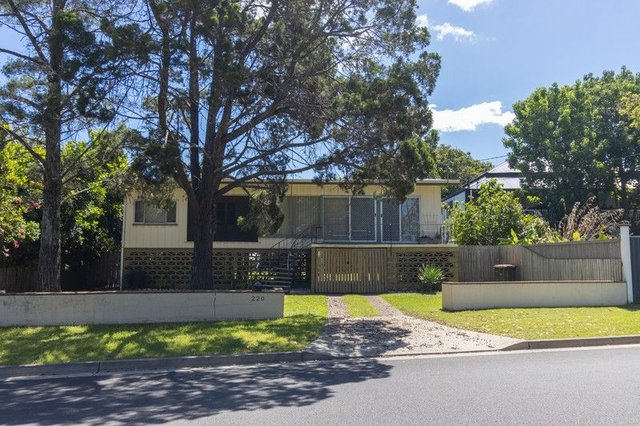 220 Esplanade, QLD 4655