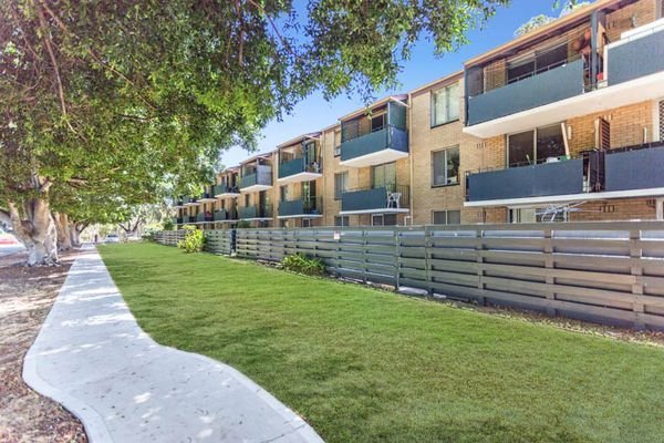 9C/159 Hector Street, WA 6017