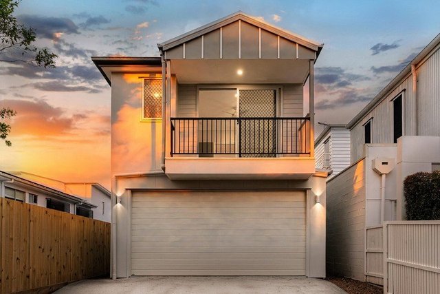 5 Blacket Street, QLD 4103