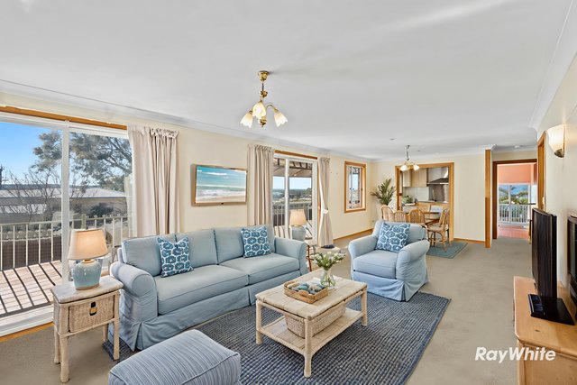 4 Coogee Place, NSW 2537