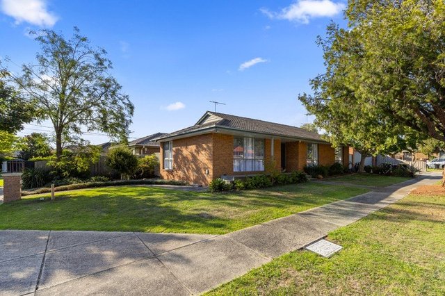 45 Whitehaven Crescent, VIC 3174