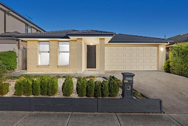 74 Noorat Place, VIC 3977