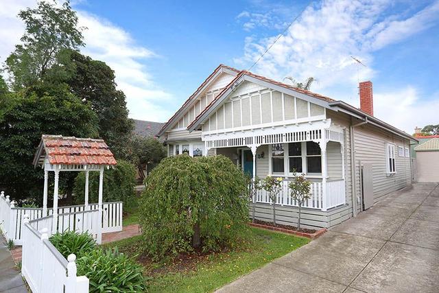 8 Strathearn Avenue, VIC 3058