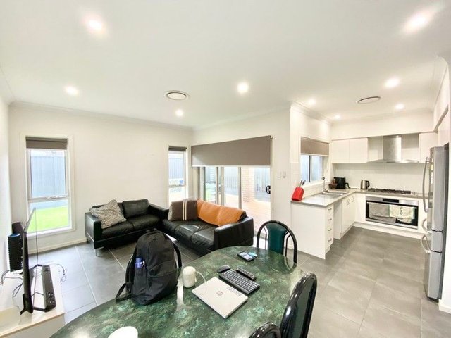 4 Runway Street, NSW 2179