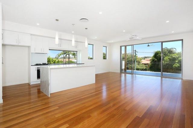 1/120 Slatyer Avenue, QLD 4217