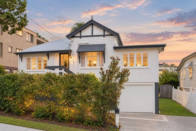 8 Pioneer Street, QLD 4066