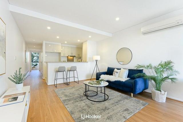 559/17-19 Memorial Ave, NSW 2075
