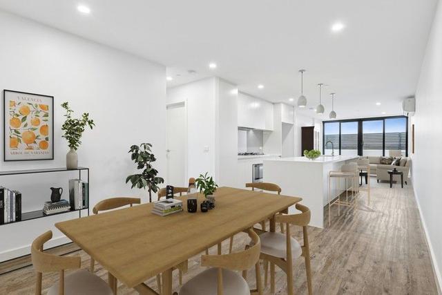 205/665 Centre Road, VIC 3165