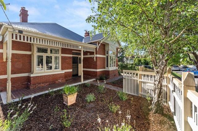 11 Closeburn Avenue, VIC 3181