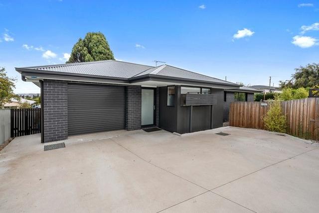 2/33 Ashbolt Crescent, TAS 7009