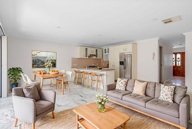 2/20 Nicklin Street, QLD 4151