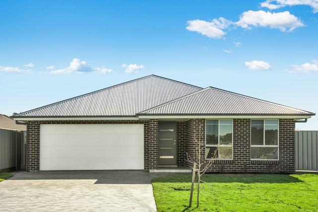 18 Gracilis Rise, NSW 2541