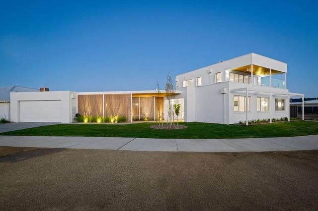 74 Peter Thomson Circuit, VIC 3730