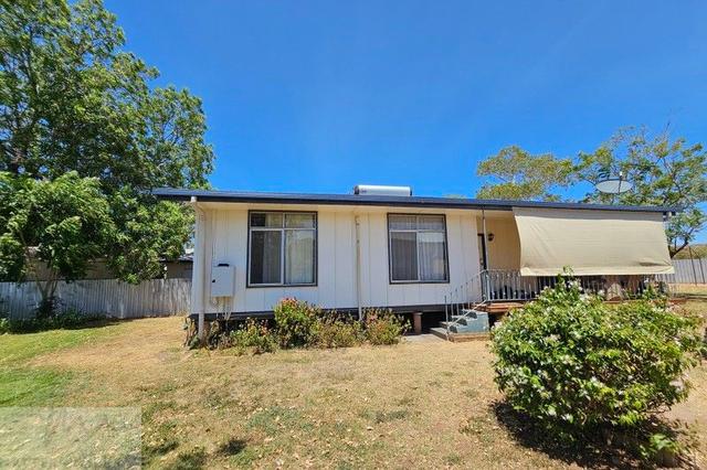 7 Opal  Street, QLD 4825