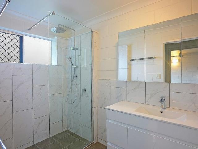 4/21A Surrey Street, QLD 4812