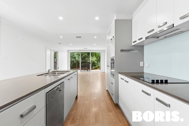 4/31 Tallara Parkway, ACT 2604