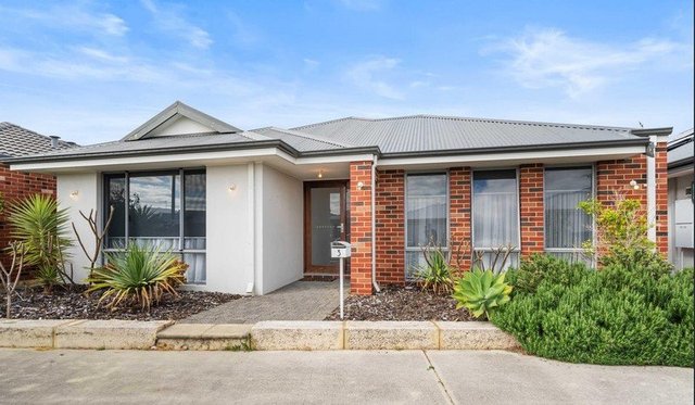3 Hobson Loop, WA 6112