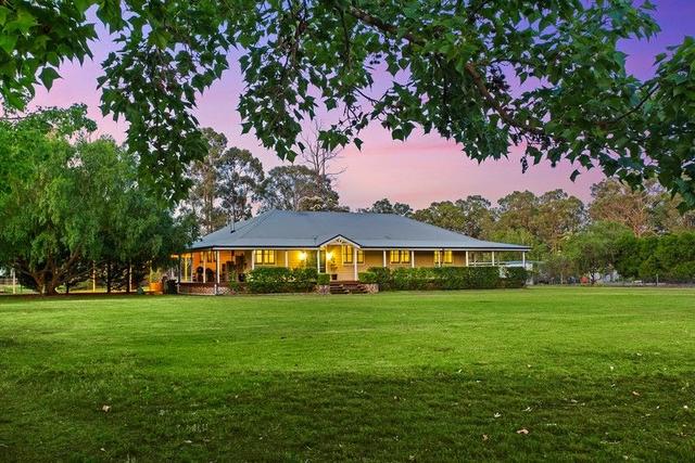 369-375 Hinxman Road, NSW 2749