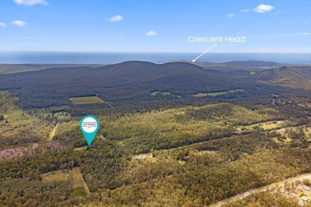 1083 Crescent Head Road, NSW 2440