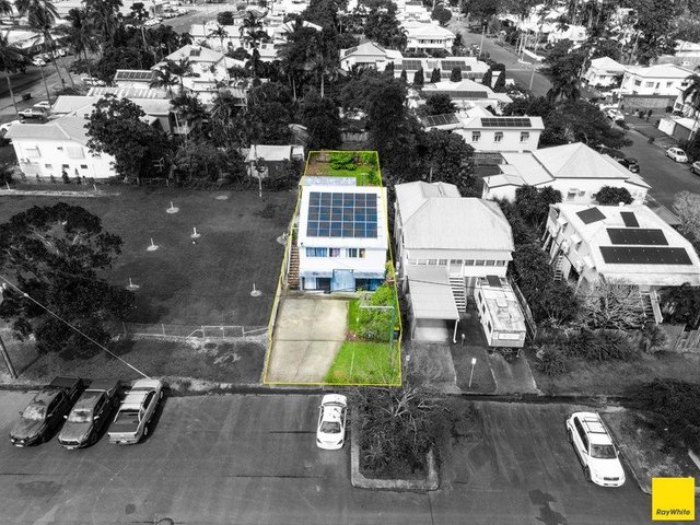 49 Charles Street, QLD 4870