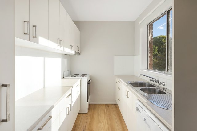 4/1 Monaro Street, NSW 2548