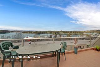 Balcony (2014-09-18)