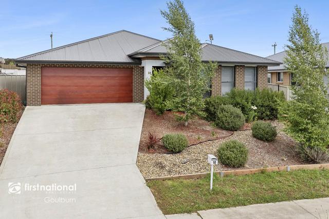 10 Quiberon Way, NSW 2580