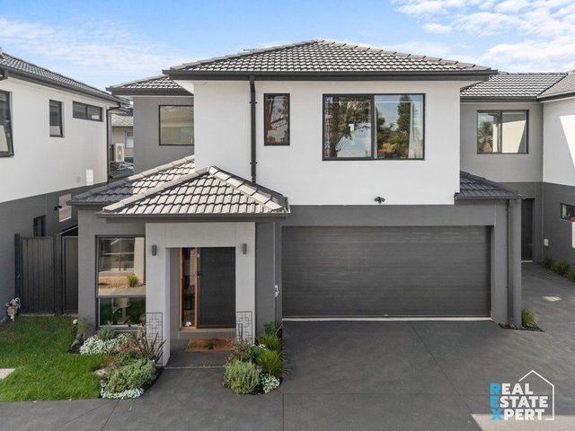 8 Success Place, VIC 3976