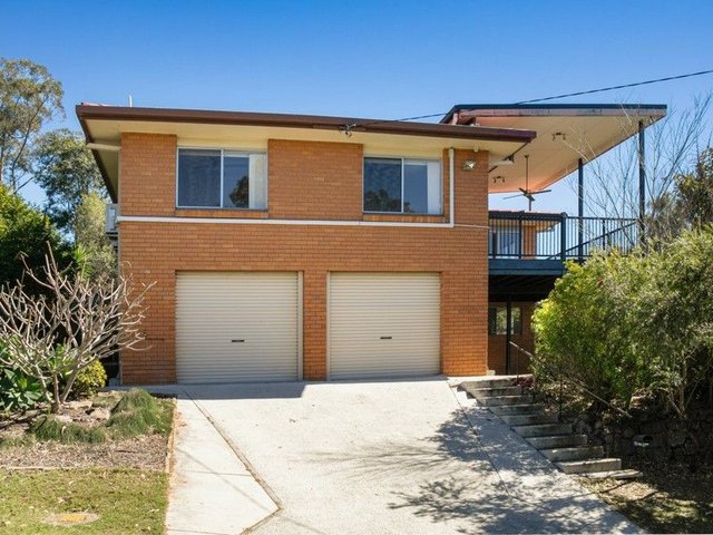 22 Dalton Street, QLD 4104