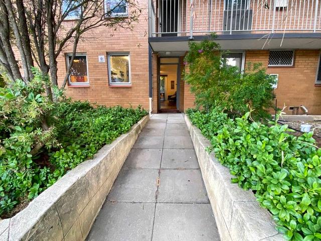 12/23 Adelaide Street, WA 6160