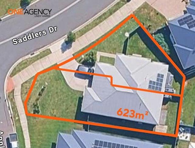 1&2/119 Saddlers  Drive, NSW 2321