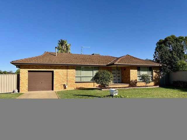 3 Mannell Place, NSW 2680
