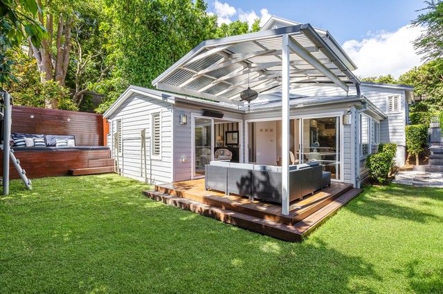 6 Brown  Lane, NSW 2065