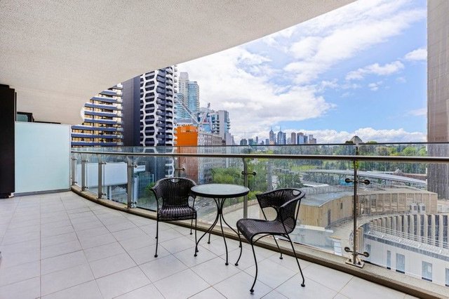 803/35 Albert Road, VIC 3000
