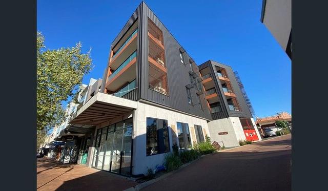 103/12 The Crescent, WA 6056