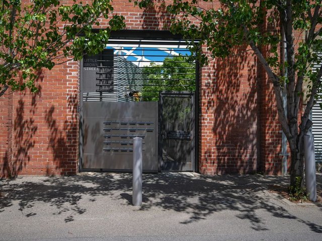 8 Brown Street, WA 6004