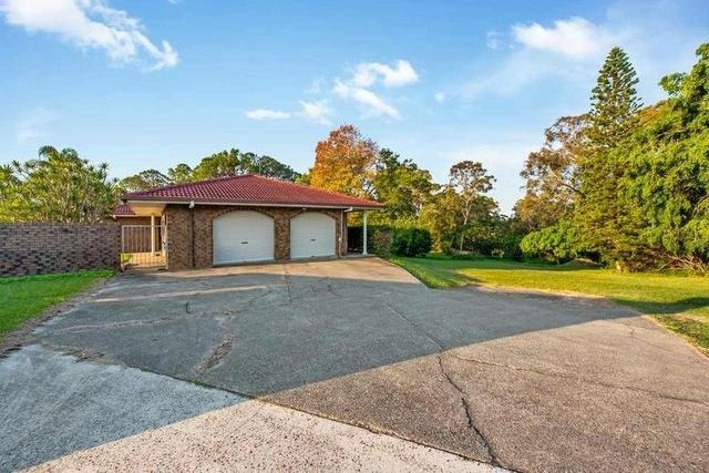 221 Old Northern Road, QLD 4053