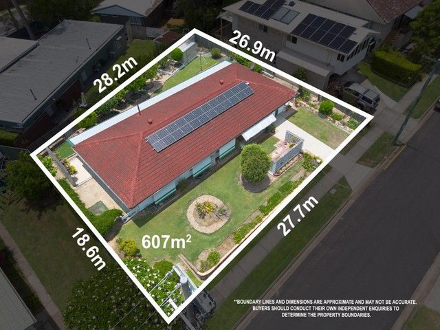 8 Coolong Street, QLD 4122