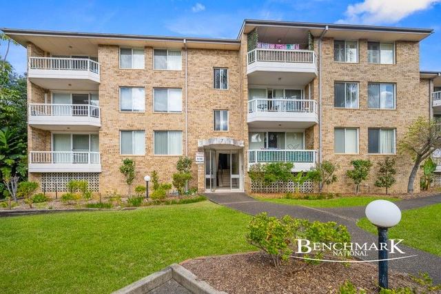 11/7 Mead Drive, NSW 2170