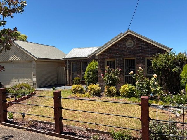 32 Grevillea Crescent, VIC 3029