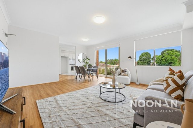 18/2-8 Short Road, NSW 2210