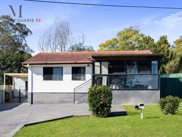 8 Locker  Avenue, NSW 2170