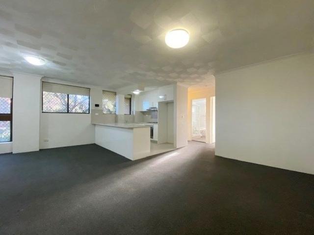 1/38 Great Western Highway, NSW 2150