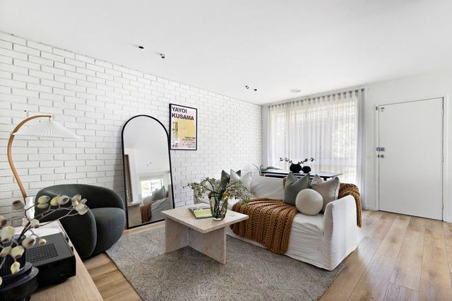 4/42 Cornwall Street, VIC 3055